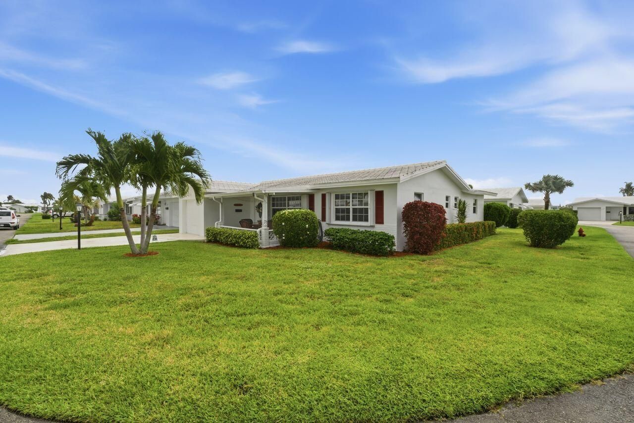 2398 SW 9th Avenue N, Boynton Beach, FL 33426 Photo