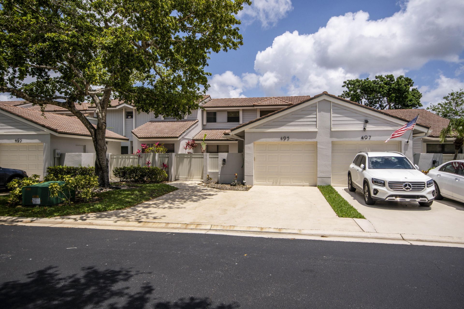 495 Prestwick Circle, Palm Beach Gardens, FL 33418 Photo