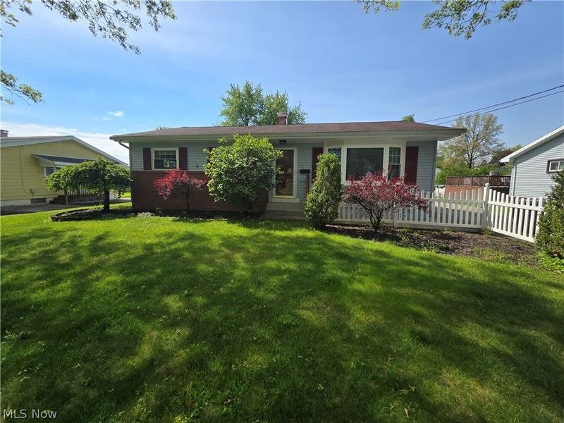 3923 Lake Road, Youngstown, OH 44511 Photo 1