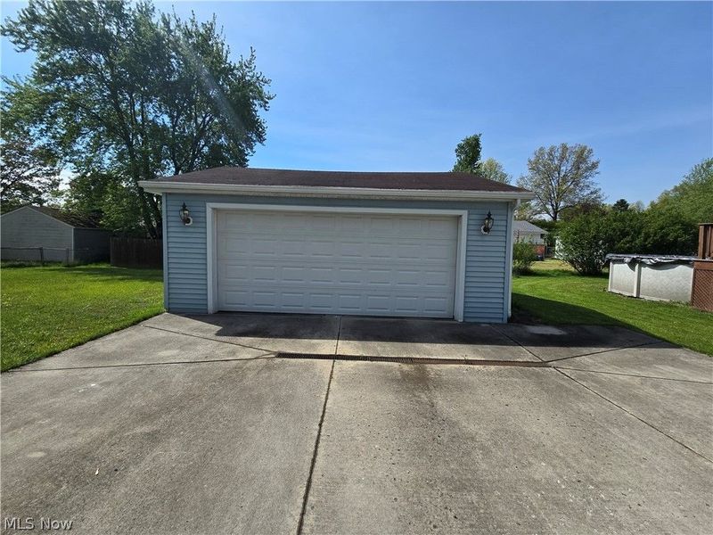 3923 Lake Road, Youngstown, OH 44511 Photo 32