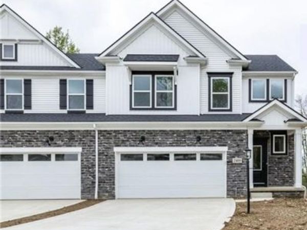 2085 Glenmont Drive , Brunswick, OH 44212