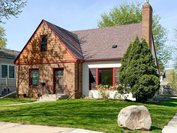 2748 NE Ulysses Street NE, Minneapolis, MN 55418