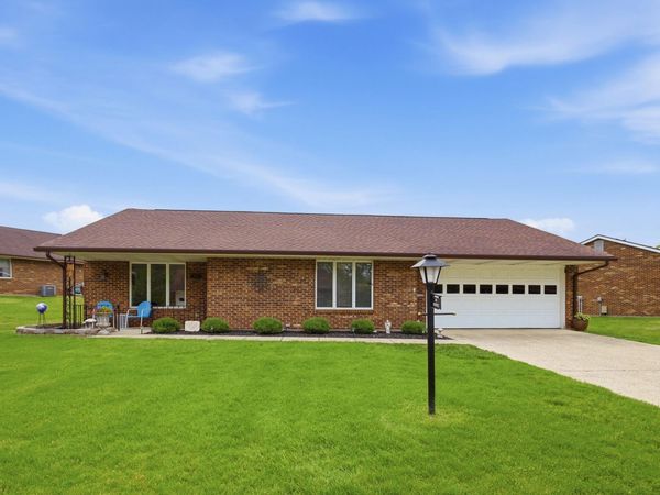 3113 E Brixton Drive, Springfield, OH 45503