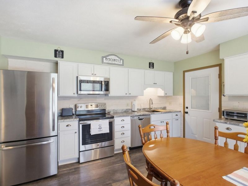 3113 E Brixton Drive, Springfield, OH 45503 Photo 13