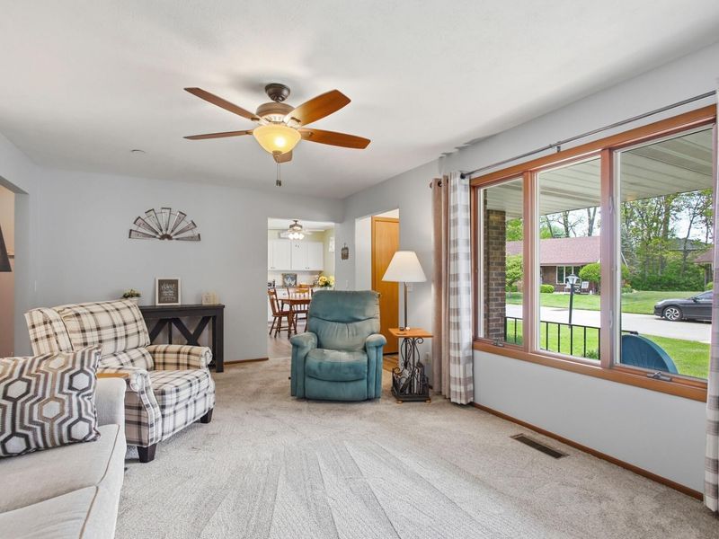 3113 E Brixton Drive, Springfield, OH 45503 Photo 8