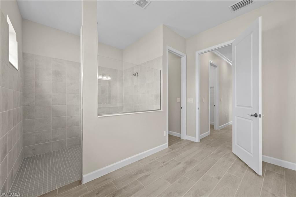 20529 Napa Loop, Estero, FL 33928 Photo