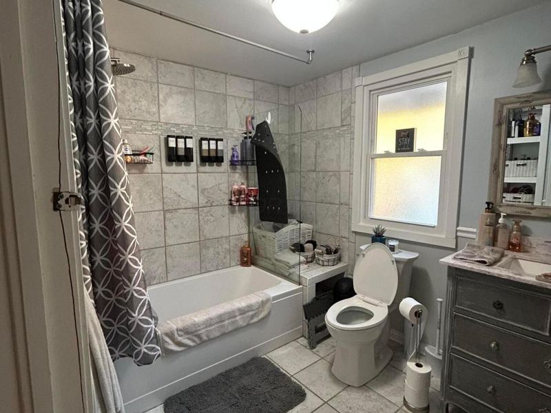 435 Westview Drive , Zanesville, OH 43701 Photo 7