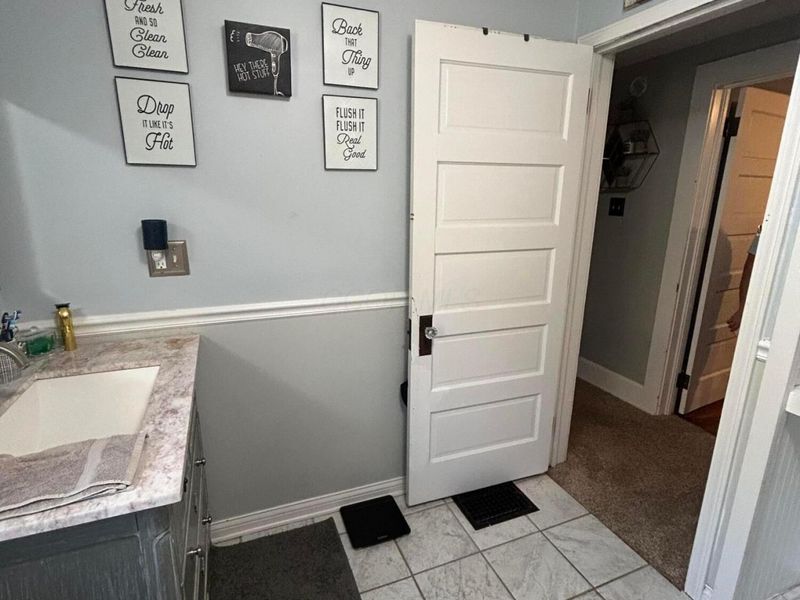 435 Westview Drive , Zanesville, OH 43701 Photo 8