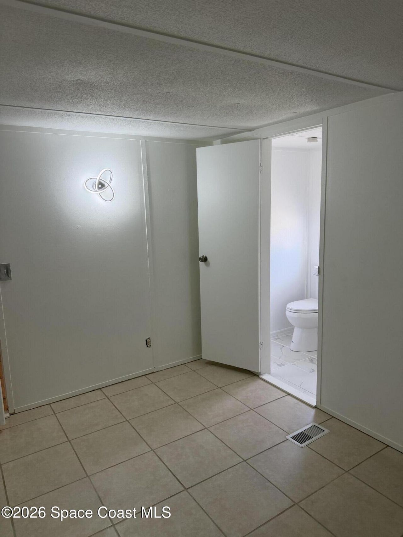 2132 Rocway Drive , Melbourne, FL 32935 Photo