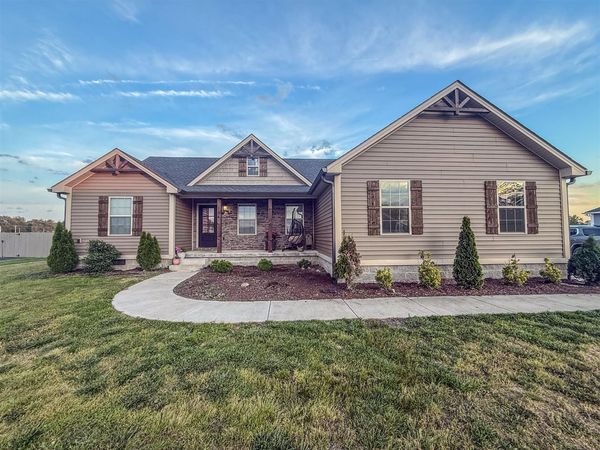 184 Greenbriar Lane, Smiths Grove, KY 42171
