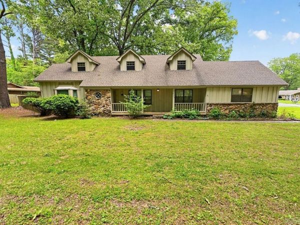 2706 Northeastern Avenue, Jacksonville, AR 72076