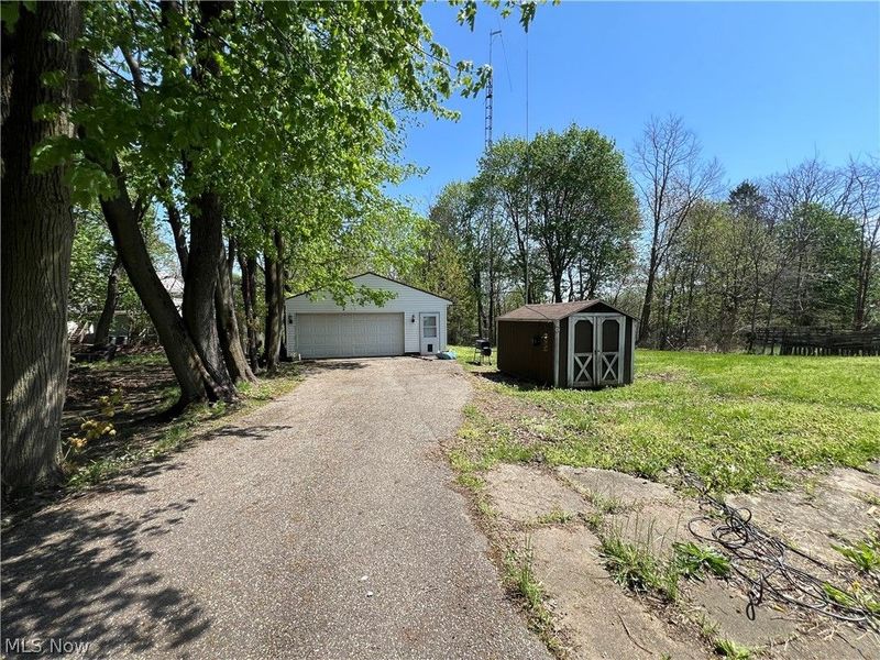 521 Elbon Avenue, Akron, OH 44306 Photo 11