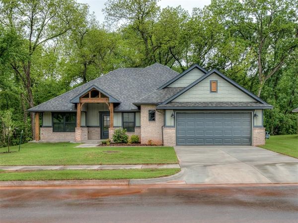 118 Mountain Laurel Way, Noble, OK 73068