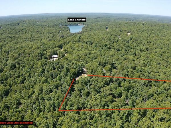 61 Cherokee Acres, Cherokee Village, AR 72529