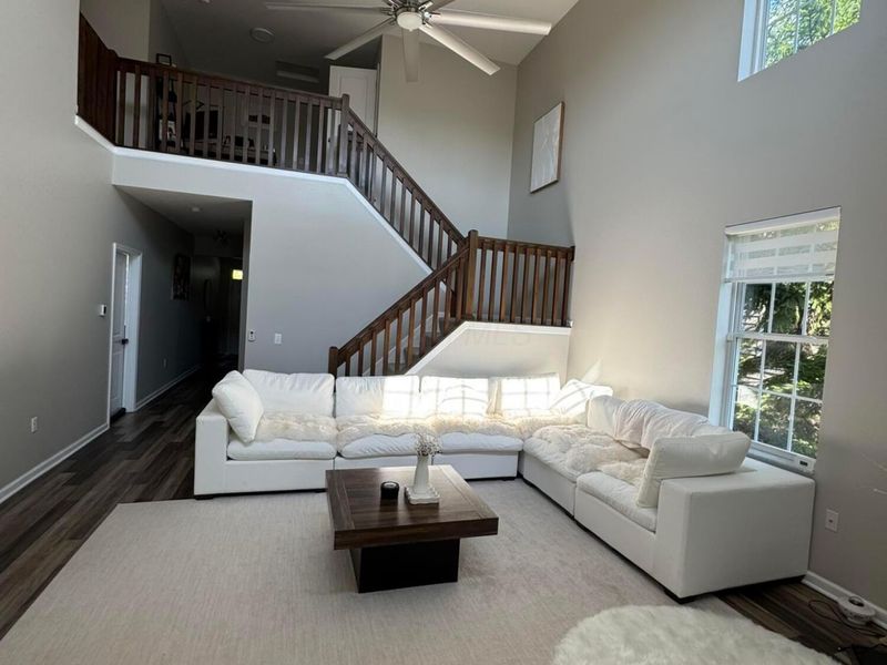 5182 Horseshoe Falls Drive, Dublin, OH 43016 Photo 7