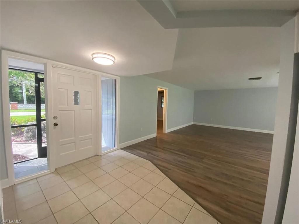 5097 Greenbriar Dr , Fort Myers, FL 33919 Photo