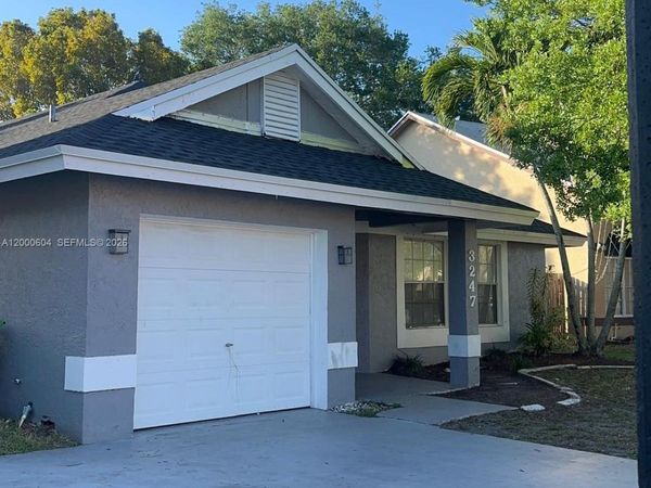 3247 NW 123rd Ave, Sunrise, FL 33323