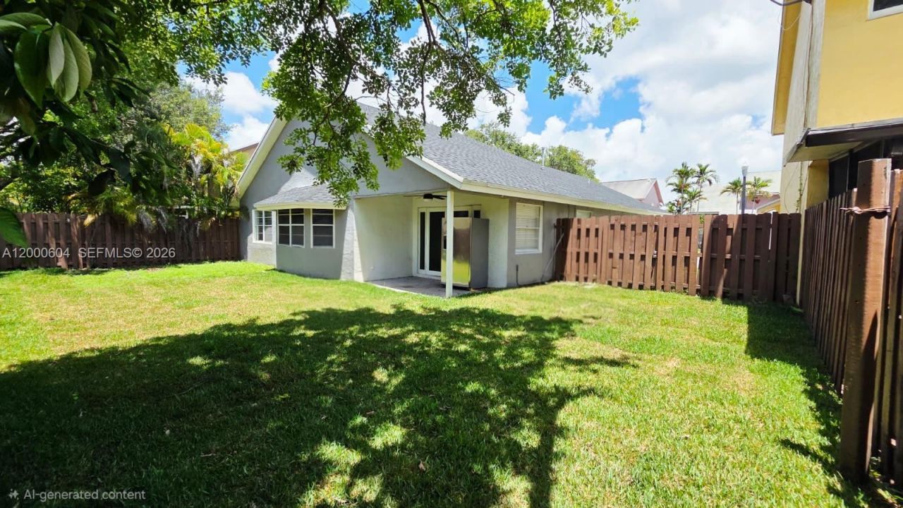 3247 NW 123rd Ave, Sunrise, FL 33323 Photo