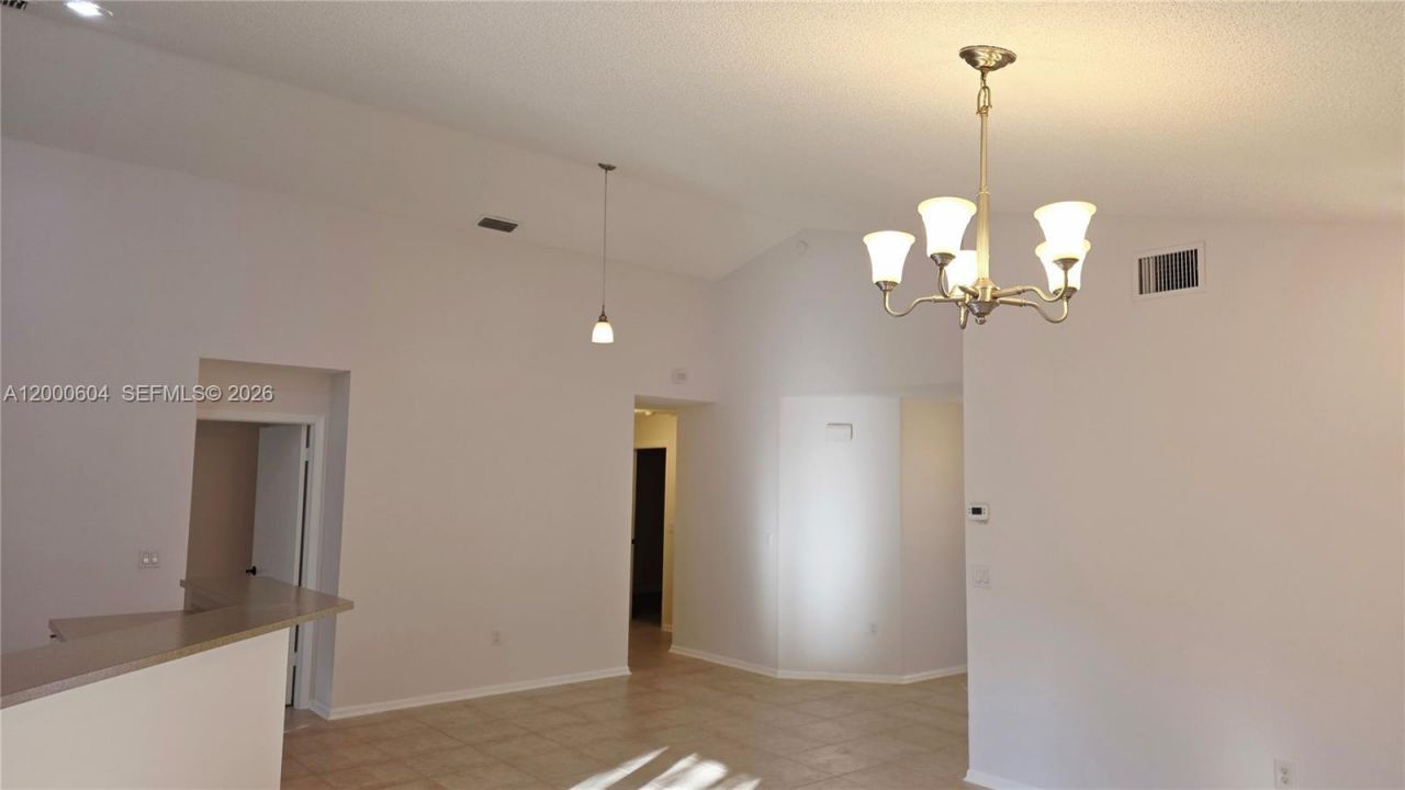 3247 NW 123rd Ave, Sunrise, FL 33323 Photo