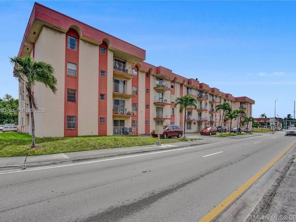 6820 W Flagler St, Unit 310, Miami, FL 33144