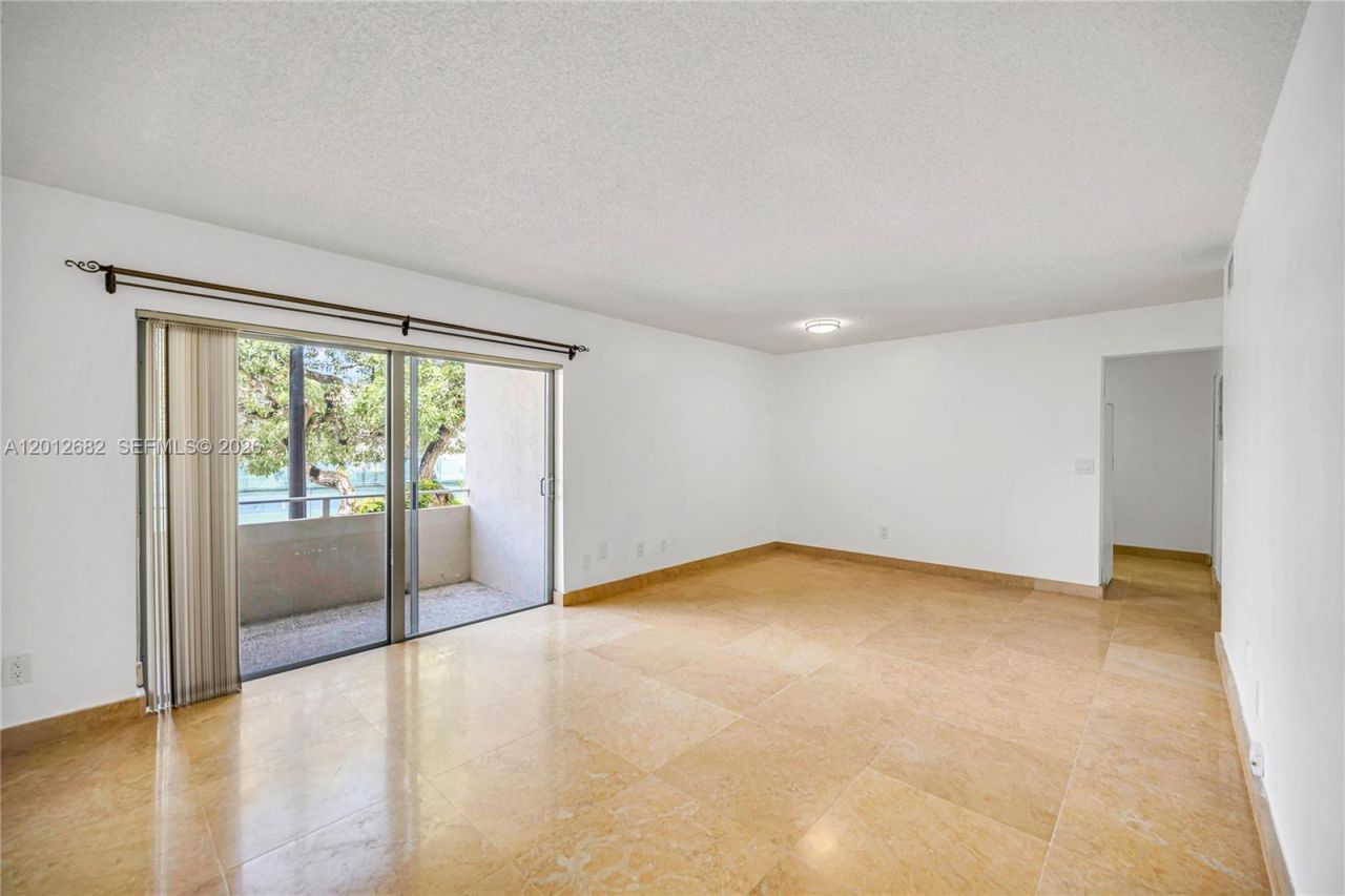 7757 SW 86th St, Unit C-213, Miami, FL 33143 Photo