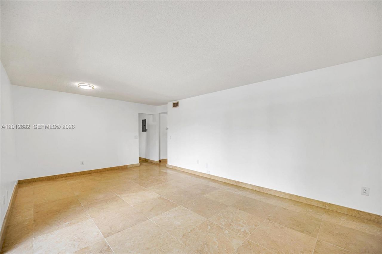 7757 SW 86th St, Unit C-213, Miami, FL 33143 Photo