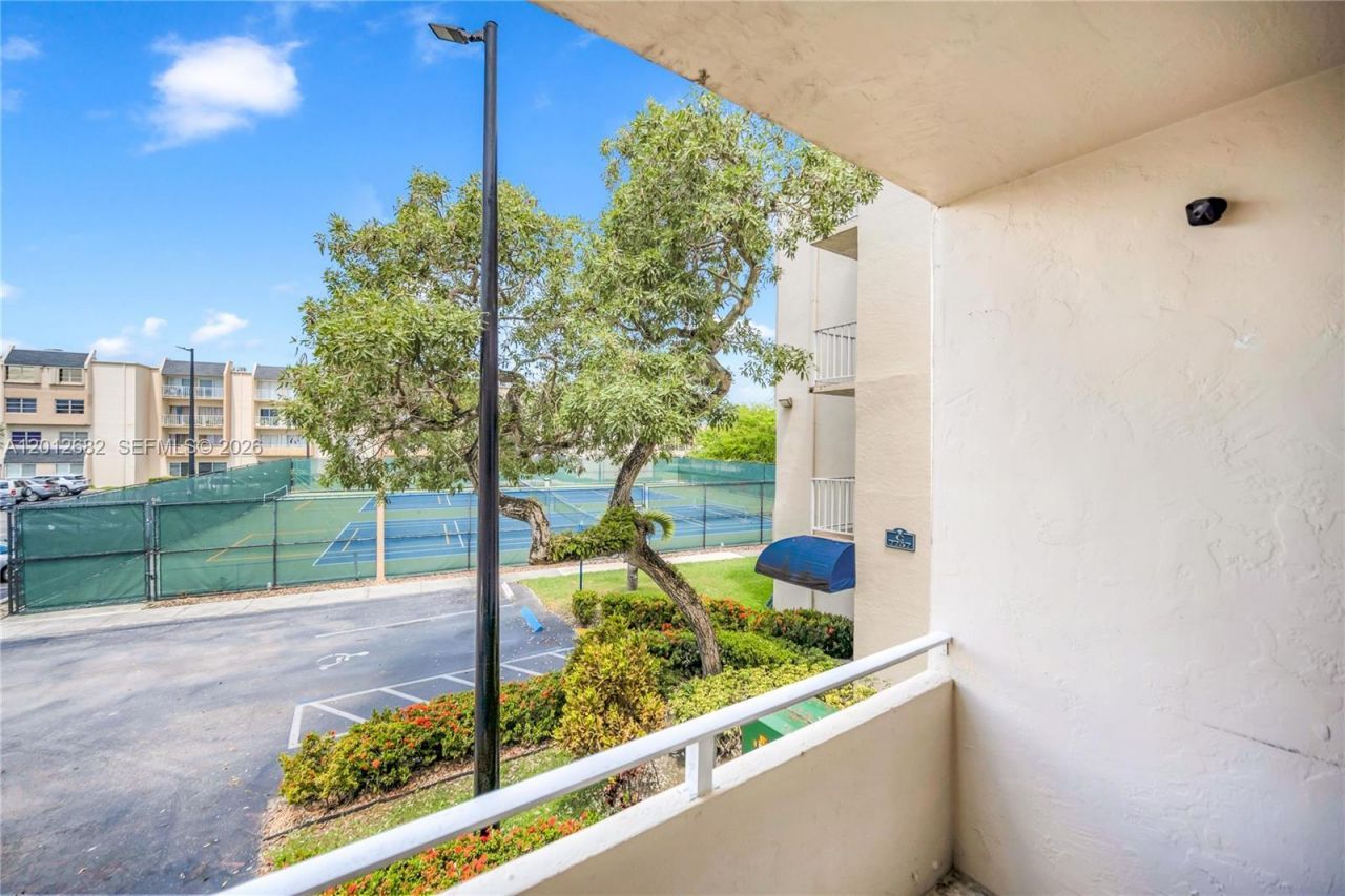 7757 SW 86th St, Unit C-213, Miami, FL 33143 Photo