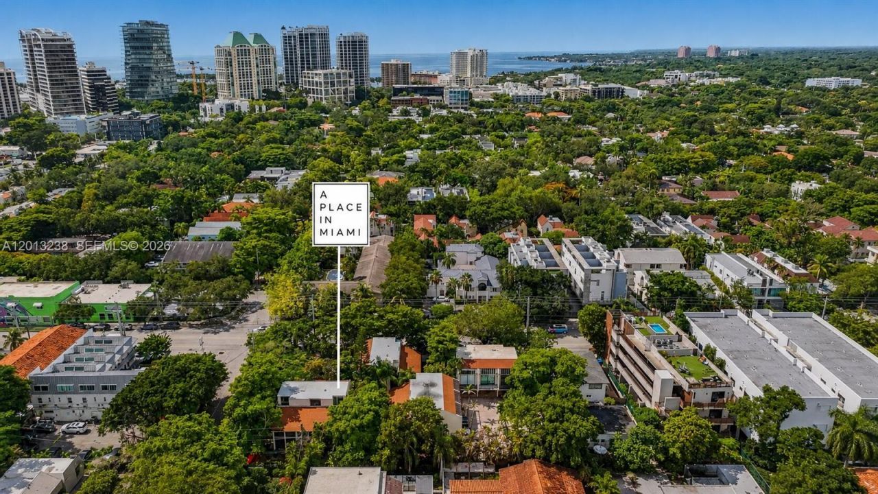 2984 Mary St, Miami, FL 33133 Photo