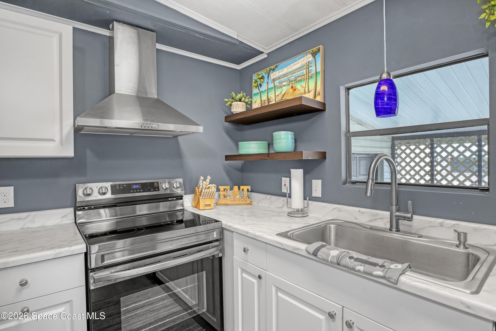 949 Laurel Circle, Barefoot Bay, FL 32976 Photo