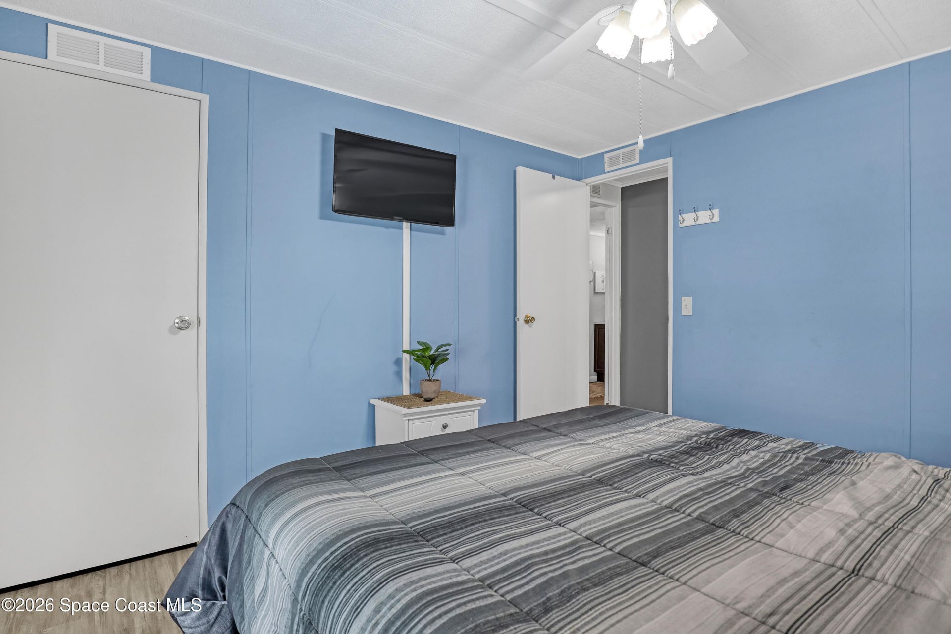 949 Laurel Circle, Barefoot Bay, FL 32976 Photo