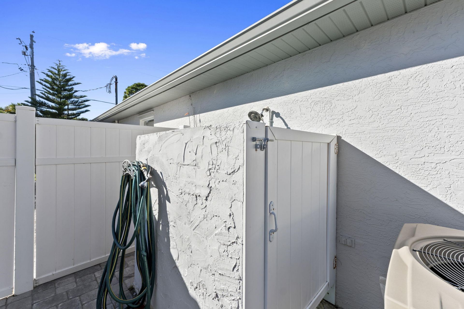 2471 SE Leithgow Street, Port Saint Lucie, FL 34952 Photo