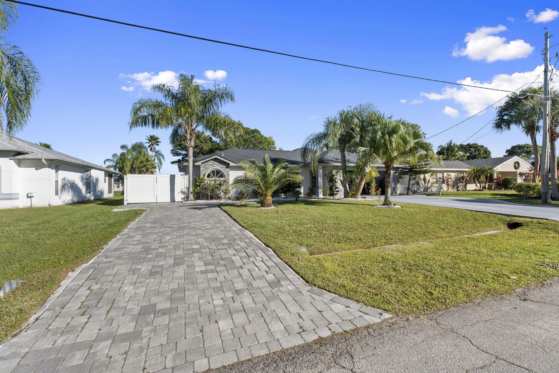 2471 SE Leithgow Street, Port Saint Lucie, FL 34952 Photo