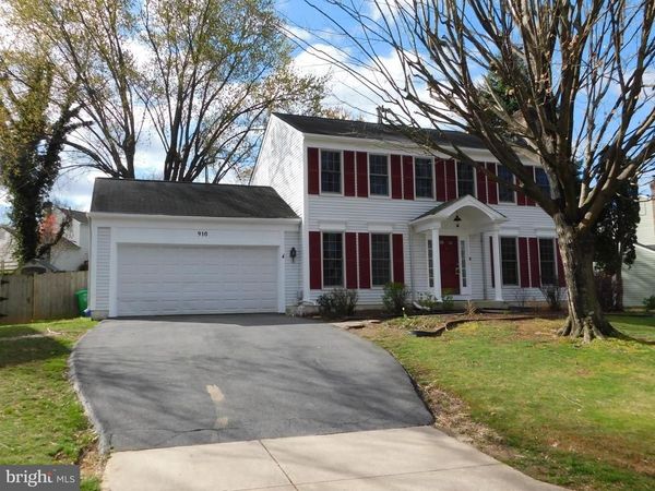 916 POINTER RIDGE DRIVE, GAITHERSBURG, MD 20878