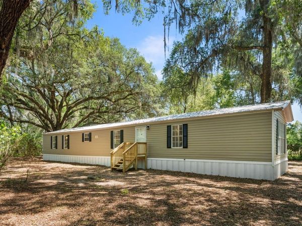 102 TREE FARM ROAD , HAWTHORNE, FL 32640