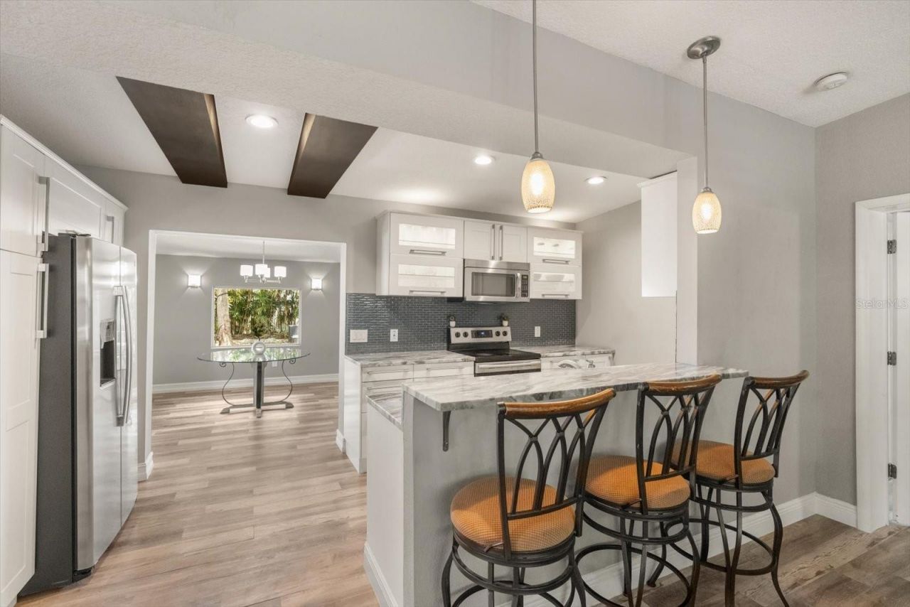 107 E Lauren Court, Casselberry, FL 32730 Photo