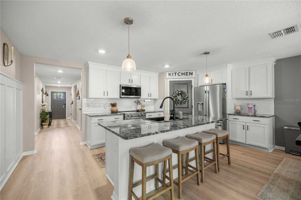 6801 SE 3rd Loop, Ocala, FL 34472 Photo