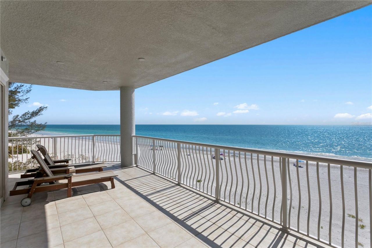 19730 Gulf Boulevard, Unit 400, Indian Rocks Beach, FL 33785 Photo