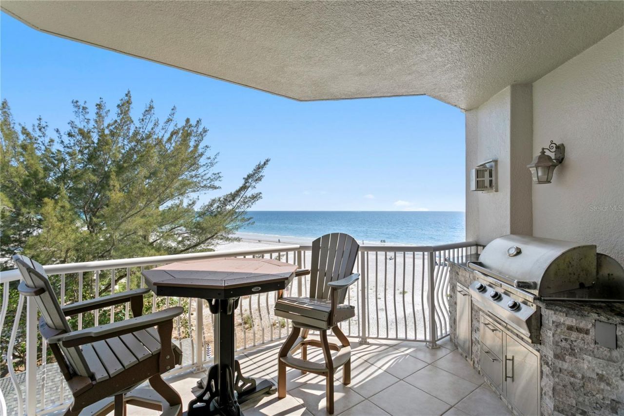 19730 Gulf Boulevard, Unit 400, Indian Rocks Beach, FL 33785 Photo