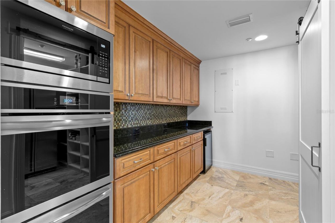 19730 Gulf Boulevard, Unit 400, Indian Rocks Beach, FL 33785 Photo