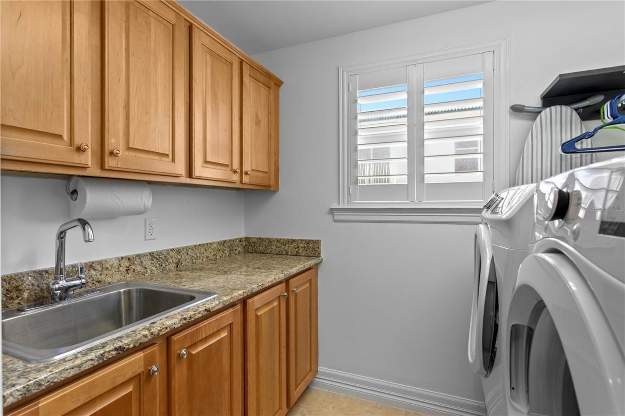 19730 Gulf Boulevard, Unit 400, Indian Rocks Beach, FL 33785 Photo