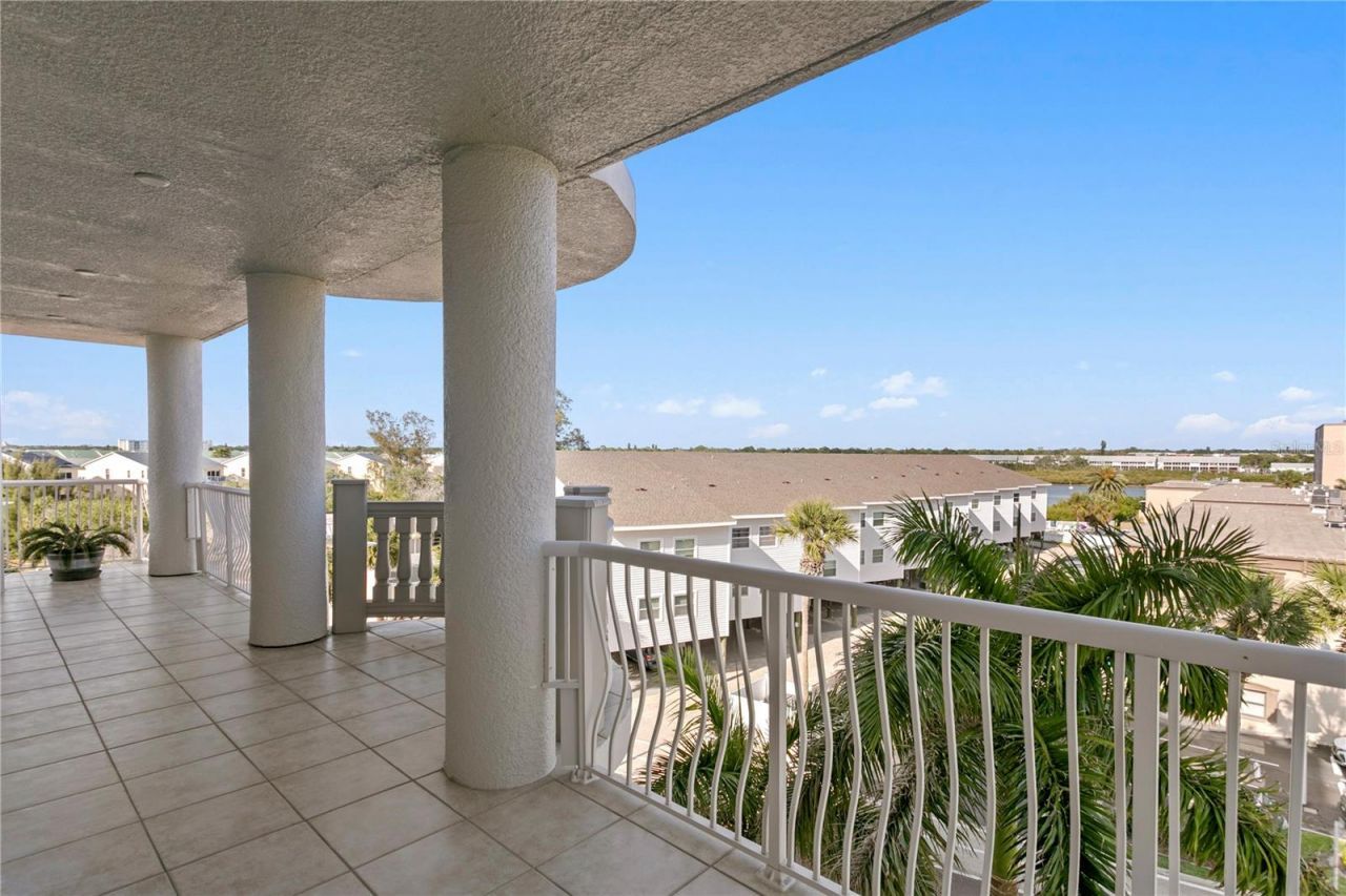 19730 Gulf Boulevard, Unit 400, Indian Rocks Beach, FL 33785 Photo