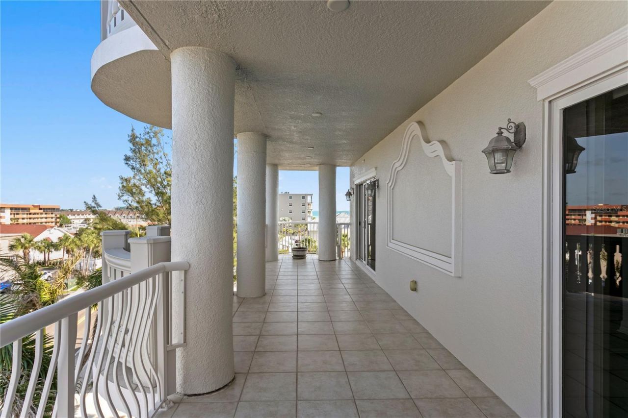 19730 Gulf Boulevard, Unit 400, Indian Rocks Beach, FL 33785 Photo