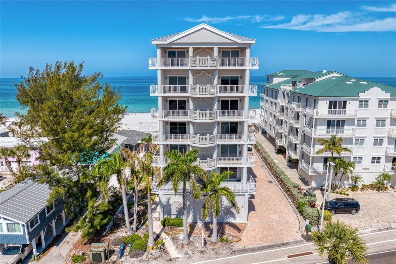 19730 Gulf Boulevard, Unit 400, Indian Rocks Beach, FL 33785 Photo