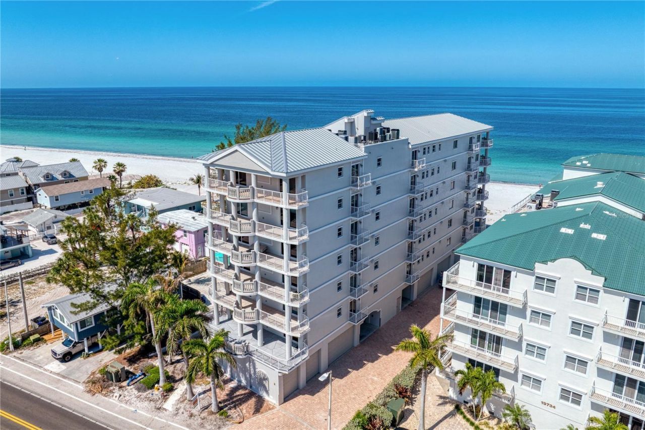 19730 Gulf Boulevard, Unit 400, Indian Rocks Beach, FL 33785 Photo