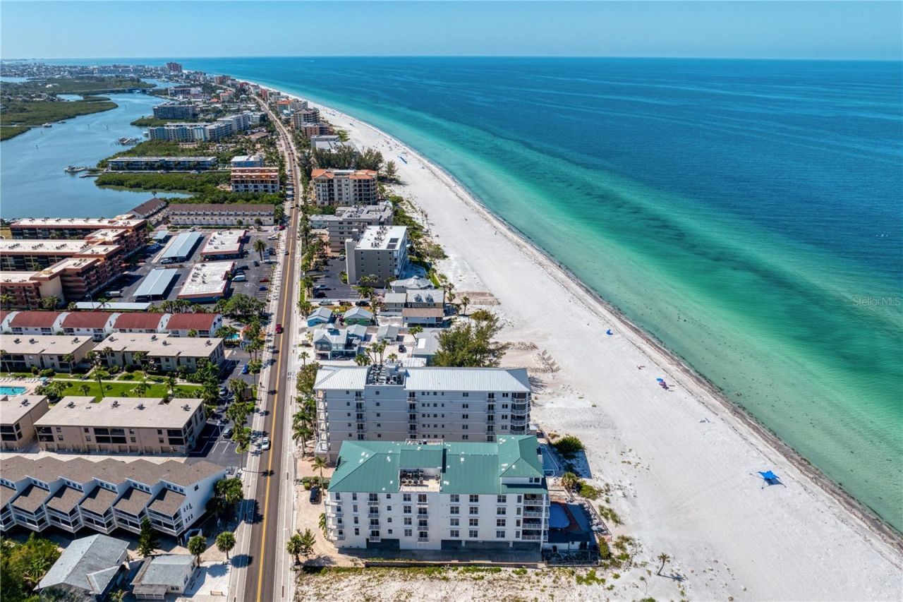 19730 Gulf Boulevard, Unit 400, Indian Rocks Beach, FL 33785 Photo