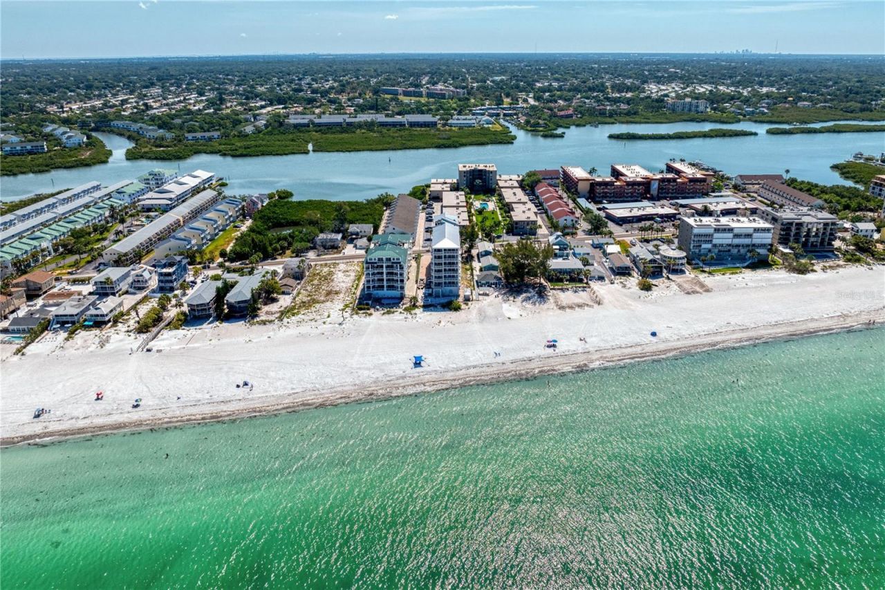 19730 Gulf Boulevard, Unit 400, Indian Rocks Beach, FL 33785 Photo