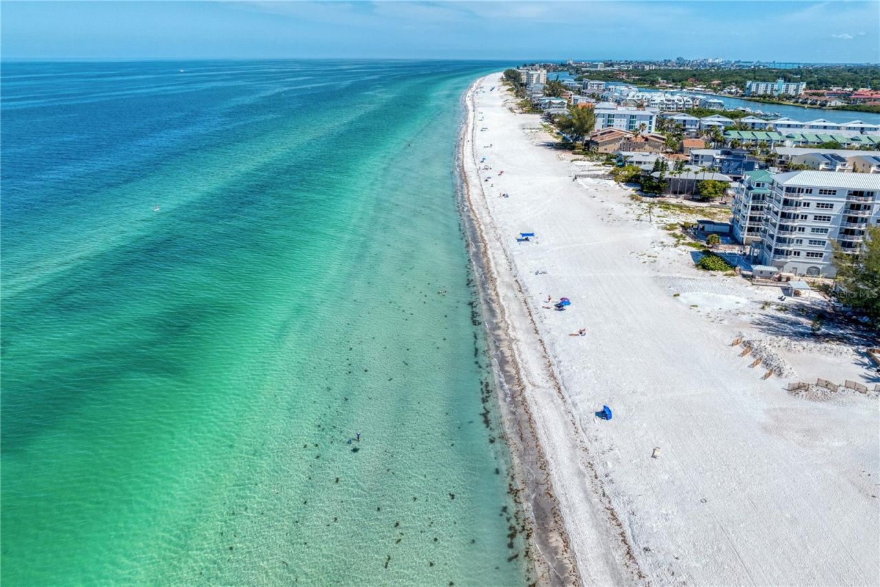 19730 Gulf Boulevard, Unit 400, Indian Rocks Beach, FL 33785 Photo