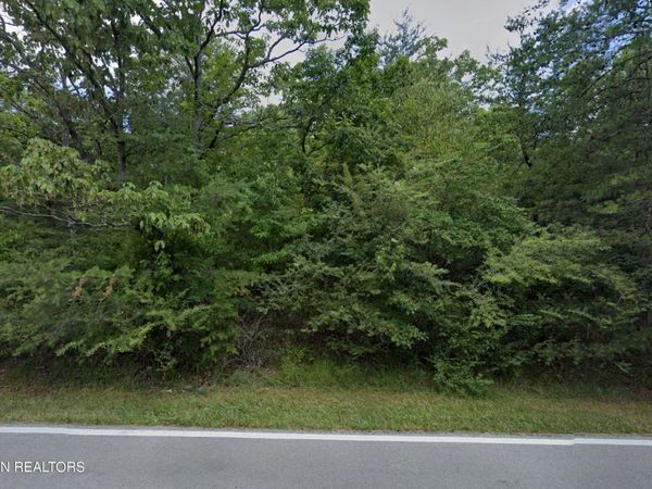 359 St George Drive, Crossville, TN 38558
