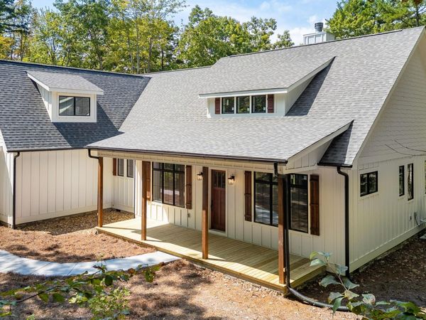 81 Horseshoe Bend Road, Signal Mountain, TN 37377
