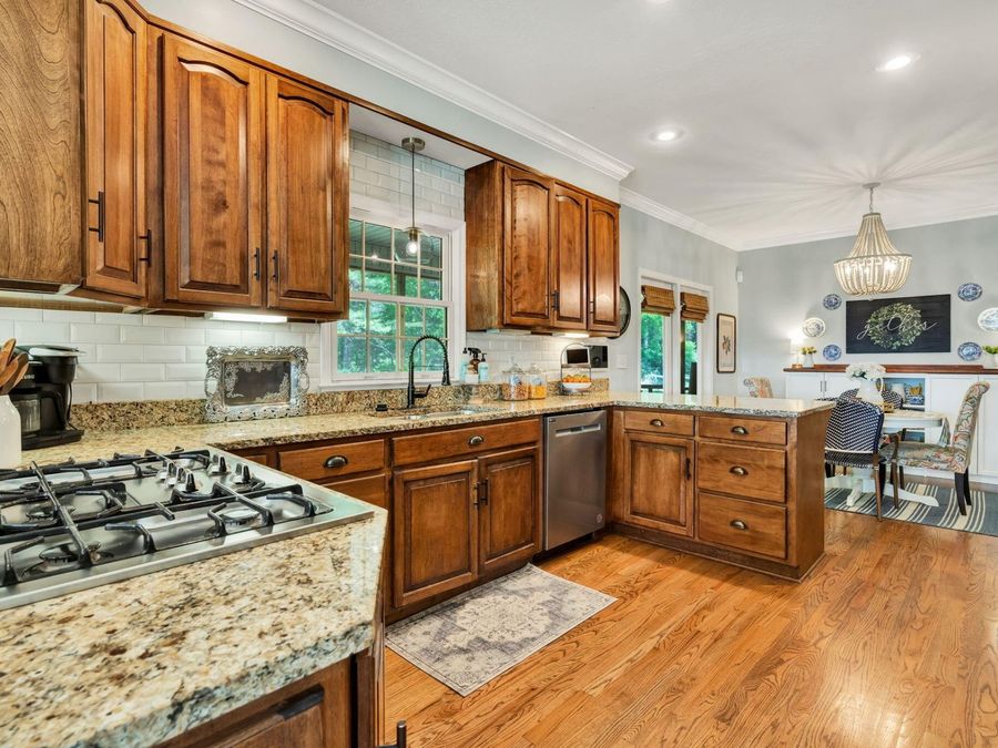 Property Image 37